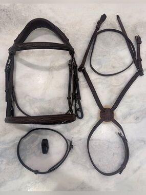 CWD Anatomical Bridle | Choice of Figure 8 or Hunter Noseband | Excellent! Sz 3